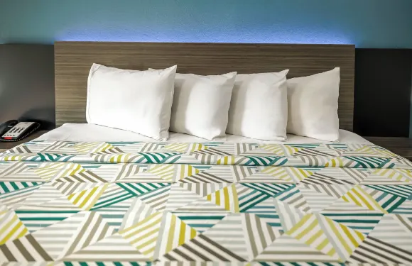 Motel 6 格林伍德，MS