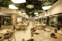 Four Hills Hotel - WLAN