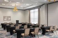 Embassy Suites by Hilton Charlotte Ayrsley - Jacuzzi