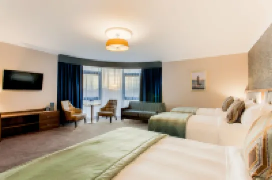 Amber Springs Hotel Hotel di 