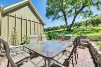 'Storybook Glade Historical Homestead w/ Views! - Parking