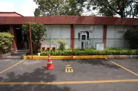 Saj Earth Resort & Convention Center , Kochi - parking