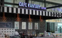カンタリー ホテル & サービス アパートメント・コラート - バー