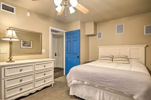 Tempe Escape w/ Patio & Bar - 11 Mi to Phoenix! - Homestays