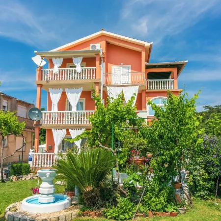 Apartments Lino