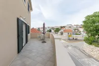 Apartments Frane