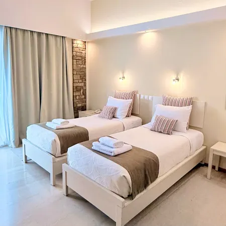 Nidimos Hotel Отели в г. Дельфы