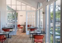 Hôtel Causse Comtal Rodez, The Originals Relais - petit déjeuner