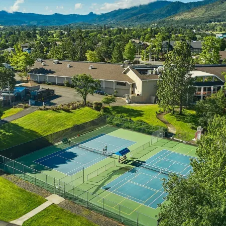 Ashland Hills Hotel & Suites