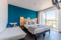 Sure Hotel by Best Western Saint-Raphael le Dramont - Parvekkeita