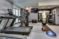 Hilton Mystic - Gym