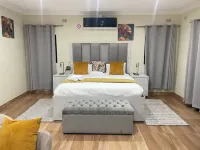 Casa Favorita