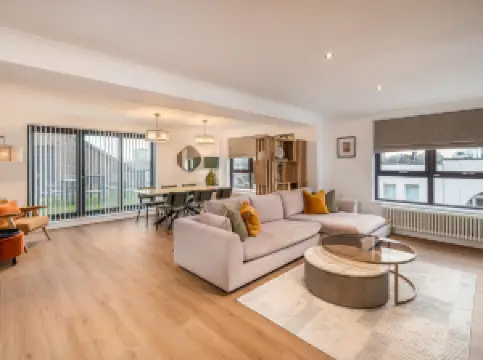 Monarch House - Serviced Apartments - Kensington