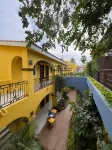 El Encanto Inn & Suites