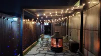 Asan Dogoyeon Dam Pool Villa - 4-Star
