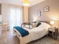 Zenao Appart'hôtels Puteaux Hotels in Puteaux