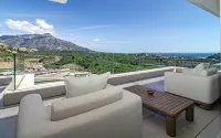 RLQ - Modern 2 Bed Apt With Rooftop Plunge Pool - 4-Sterne