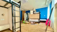 Communa Good Vibes - Hostels