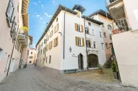 Historical Caslano Apartments - 3-Star