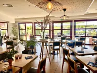 The Originals City, Hôtel le Pavillon, Béziers Est Hotels in Villeneuve-les-Beziers