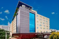 Aloft Bengaluru Whitefield Отели в г. Бангалор