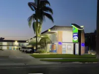Sands Motel