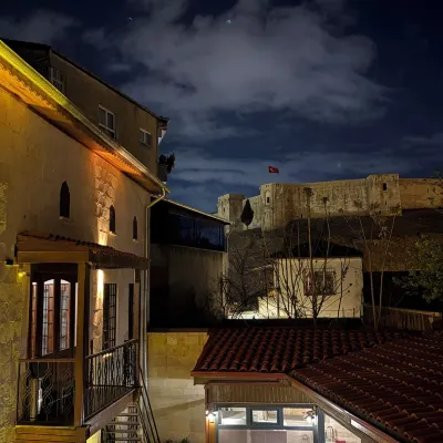 ALİ RIZA BEY KONAĞI Hotels near Tahtani Mosque