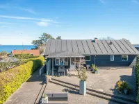 8 Person Holiday Home in Børkop - 4-Star