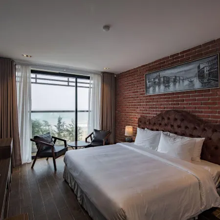 The Marron Hotel