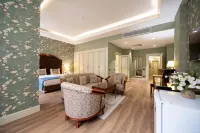 Sapphire Inn Hotel