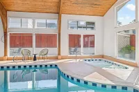 Stargazer Inn and Suites - spa