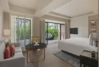 Kahavadi Chiang Rai, Curio Collection By Hilton - New