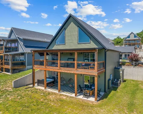 Green Wood Getaway for 18 Hotels in Ridgedale