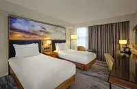 DoubleTree by Hilton Lincoln - Parking