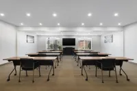 Holiday Inn BLOOMINGTON W MSP AIRPORT AREA by IHG