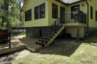 Waterfront Leech Lake Cabin: Dock, Fire Pit, Deck - parking