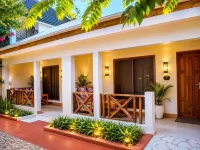 Tumaini Bungalows - parking