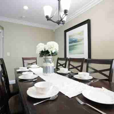 Destination #11 Dining/Meeting Rooms