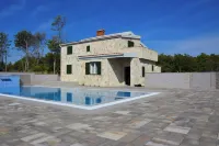 Seaside Oasis on Island Vir with Private Pool and Ocean Views - balcony