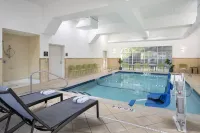 Hampton Inn & Suites Berkshires-Lenox - Wifi