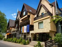 約安娜飯店 佩列斯城堡（Peles Castle）附近的飯店
