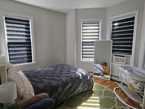 Stylish & Cozy Boston Retreat Near Train Station, Parks & Cafés - Bungalows