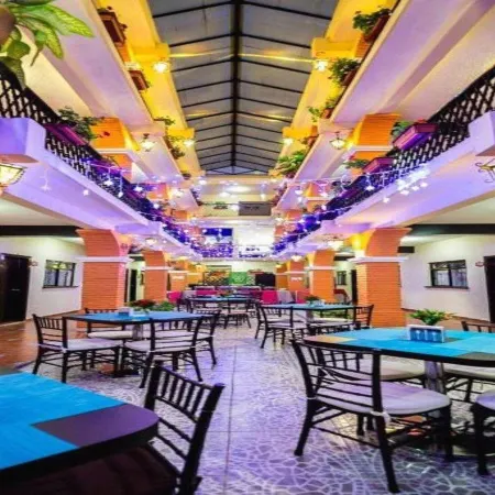 Hotel del Carmen, en El Centro- Desayuno Incluido !