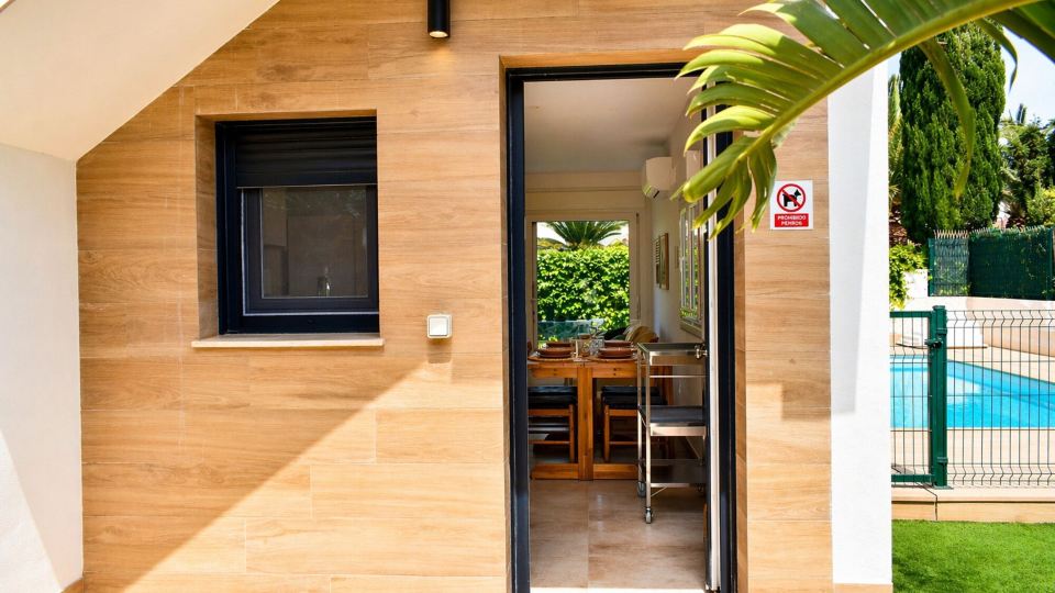 Ap115 in Oliva With 2 Bedrooms and 1 Bathrooms