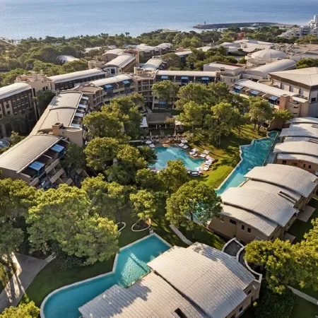 Rixos Sungate - the Land of Legends Access