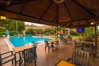 Golden Moon Hotel - Pemandangan Pantai