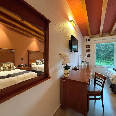 Anuies Business Hotel y Convenciones
