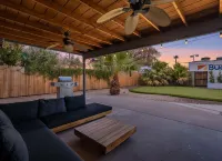 4 Br Tempe Retreat Pool Putt Putt Pool Table - บังกะโล