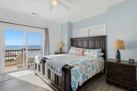 Steps to the Sand Sleeps 12 Hot Tub Grill - 4-Star