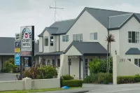 Fitzherbert Court Motel - موقف سيارات